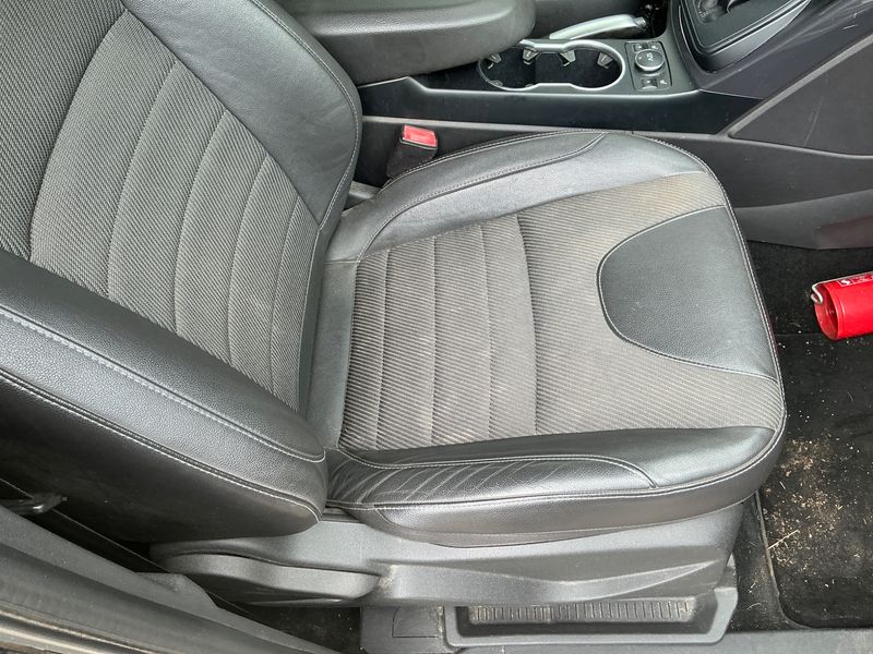 Ford Kuga 2.0 TDCi Titanium 2014 – снимка 29