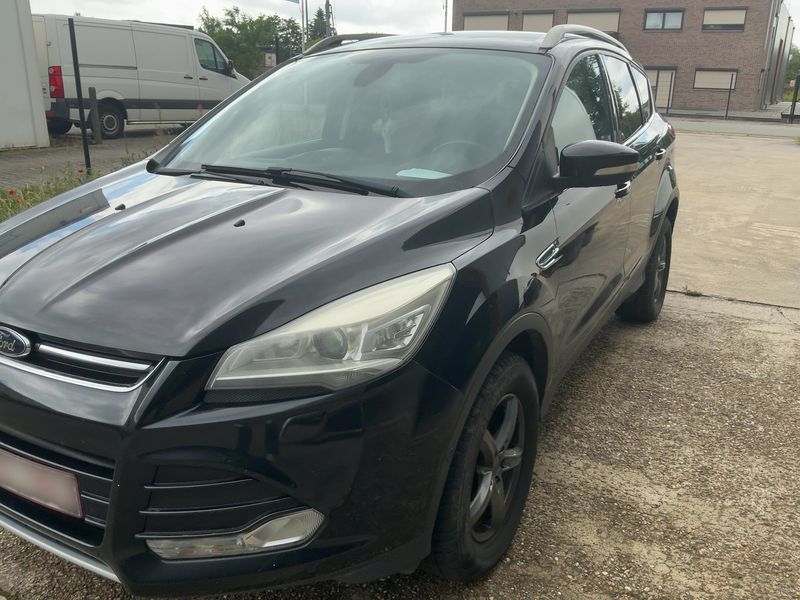 Ford Kuga 2.0 TDCi Titanium 2014 – снимка 2