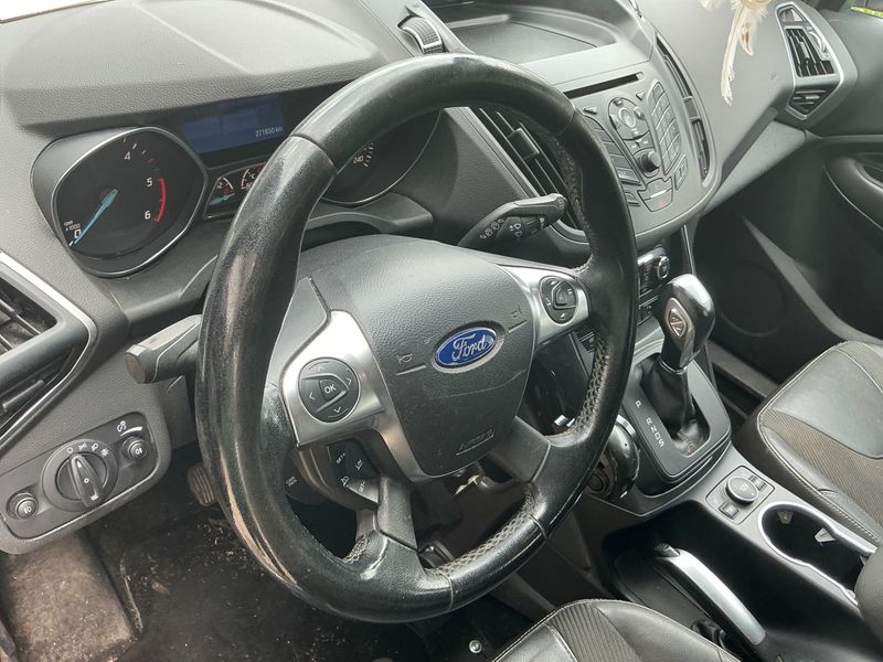 Ford Kuga 2.0 TDCi Titanium 2014 – снимка 39