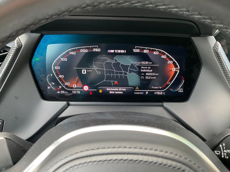 BMW 1er M135i xDrive 2022 – снимка 18