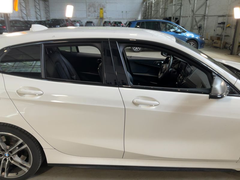 BMW 1er M135i xDrive 2022 – снимка 10