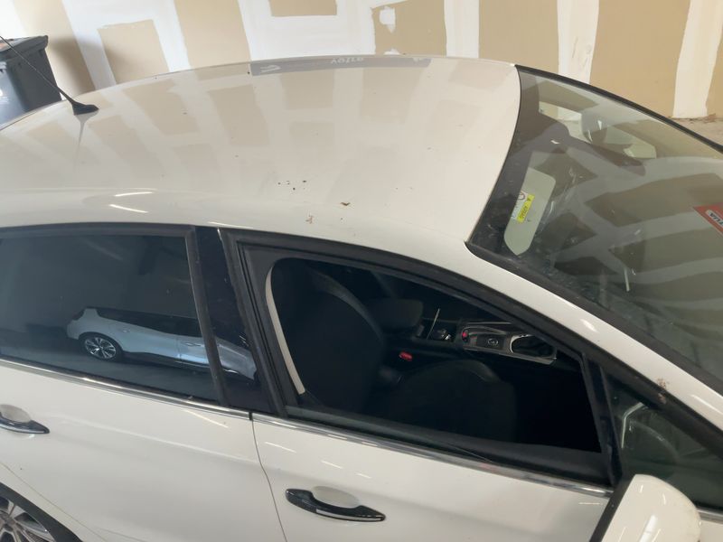 Citroen C4 1.6 Blue-HDi 2016 – снимка 21