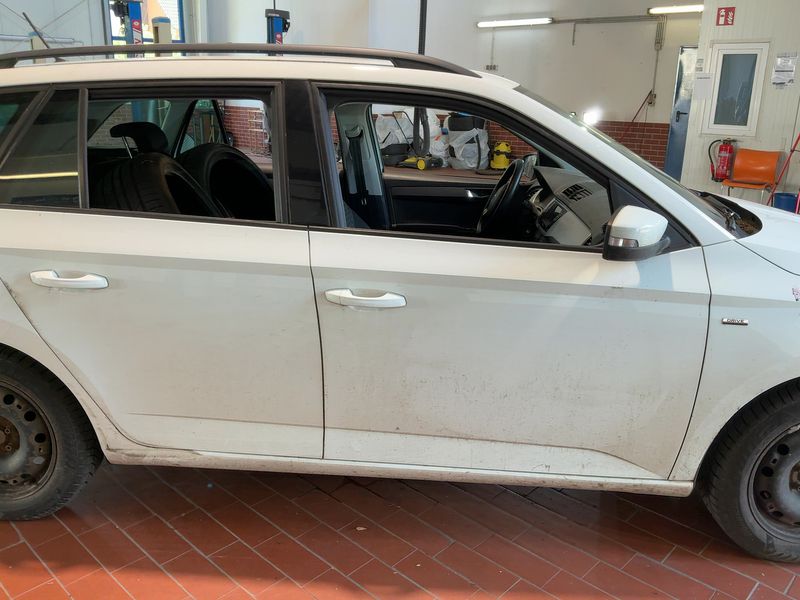Skoda Fabia 1.2 TSI Drive 2017 – снимка 10