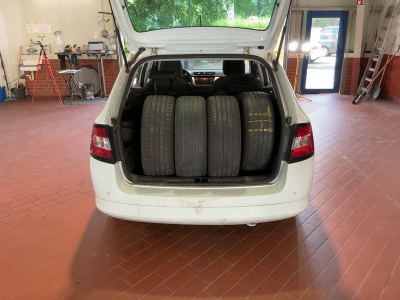 Skoda Fabia 1.2 TSI Drive 2017 – снимка 16