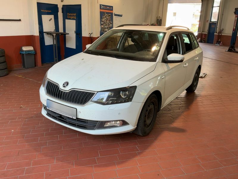 Skoda Fabia 1.2 TSI Drive 2017 – снимка 1
