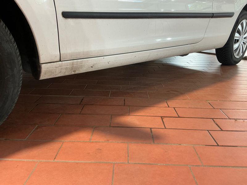 Volkswagen Fox 1.2 2011 – снимка на щета