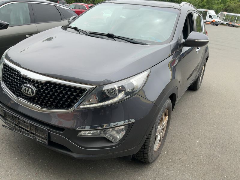 Kia Sportage 1.7 CRDi Dream Team 2WD 2015 – снимка 1