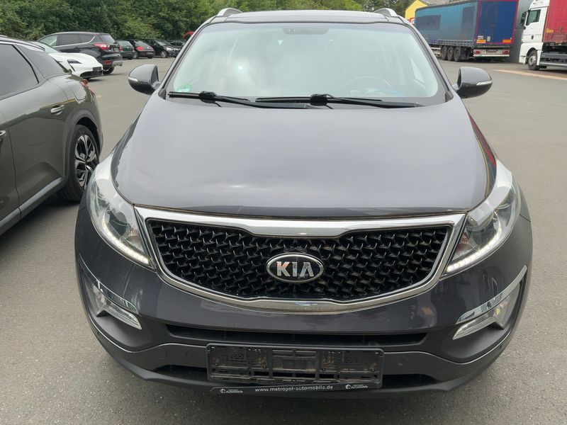 Kia Sportage 1.7 CRDi Dream Team 2WD 2015 – снимка 14
