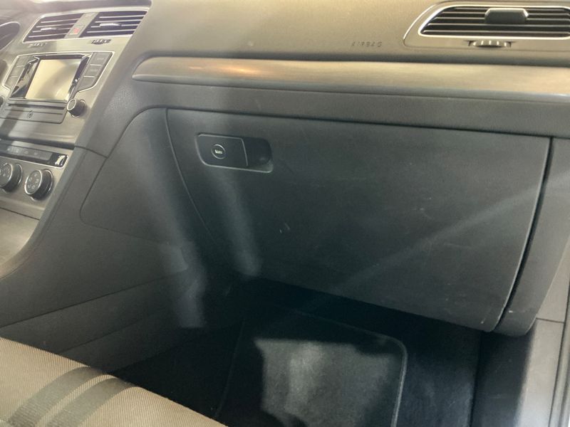 Volkswagen Golf VII 1.4 TSI Comfortline BlueMotion Tech 2013 – снимка 41