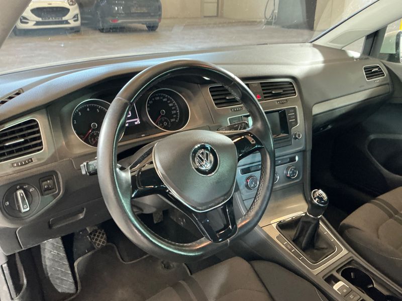 Volkswagen Golf VII 1.4 TSI Comfortline BlueMotion Tech 2013 – снимка 44