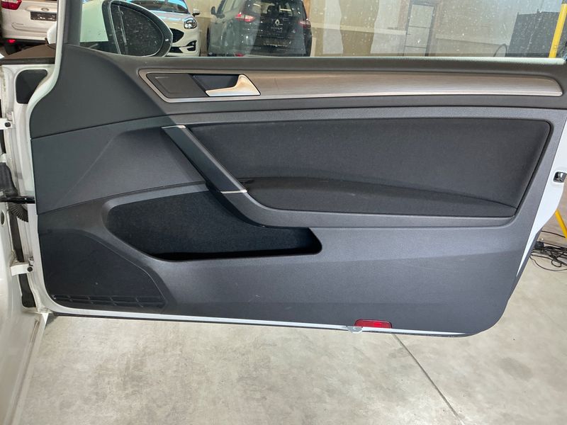 Volkswagen Golf VII 1.4 TSI Comfortline BlueMotion Tech 2013 – снимка 40