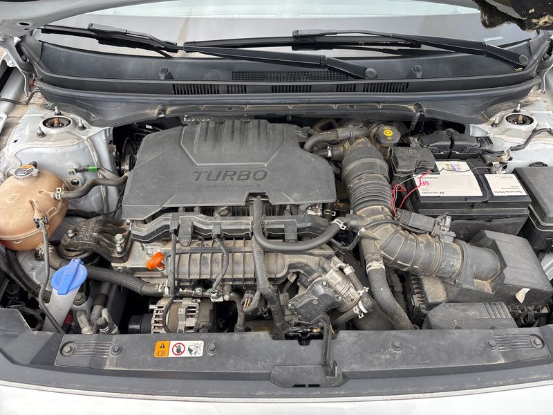 Hyundai Bayon 1.0 TGDI Intro Edition 2WD 2021 – снимка 8
