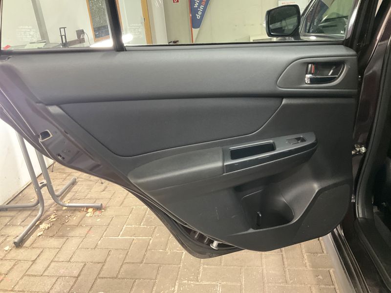 Subaru XV 2.0 Comfort 2013 – снимка 36