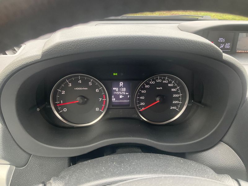 Subaru XV 2.0 Comfort 2013 – снимка 19