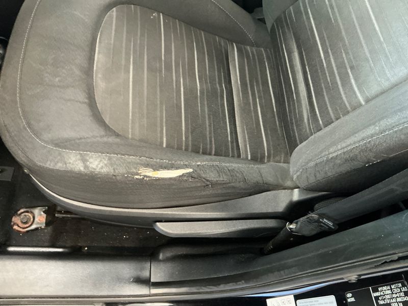 Hyundai ix35 1.6 Classic 2WD 2015 – снимка 36
