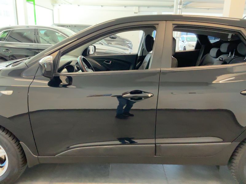 Hyundai ix35 1.6 Classic 2WD 2015 – снимка 4