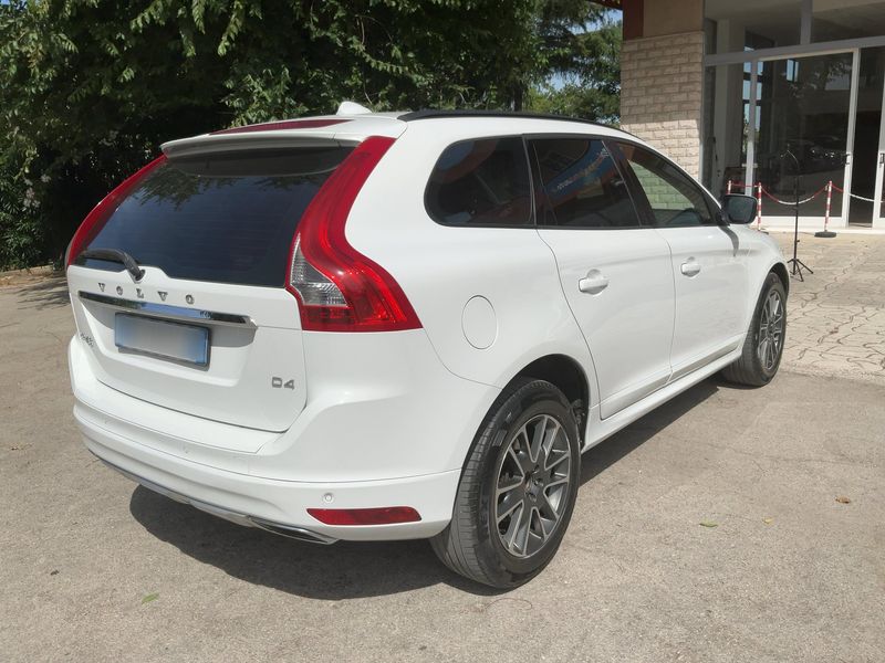 Volvo XC60 2.0 D4 Kinetic 2WD 2014 – снимка 8