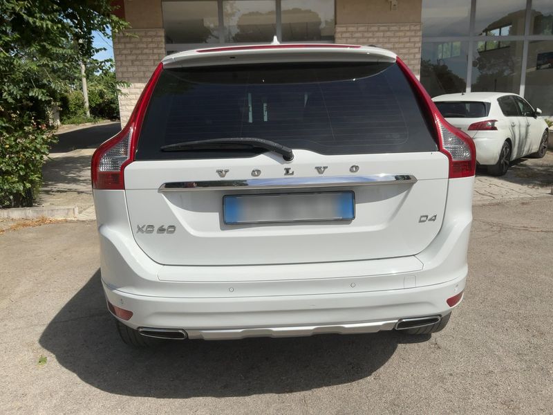 Volvo XC60 2.0 D4 Kinetic 2WD 2014 – снимка 7