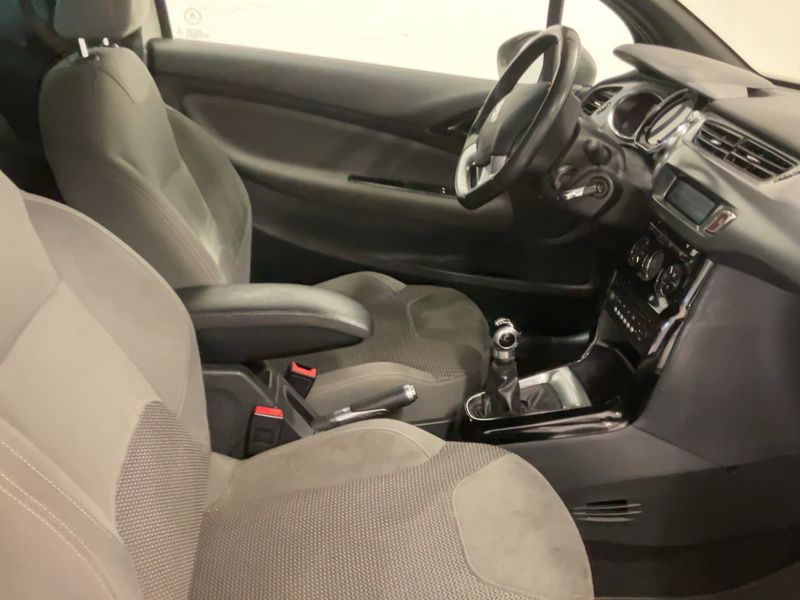 Citroen DS3 1.6 HDi BeChic 2014 – снимка 17