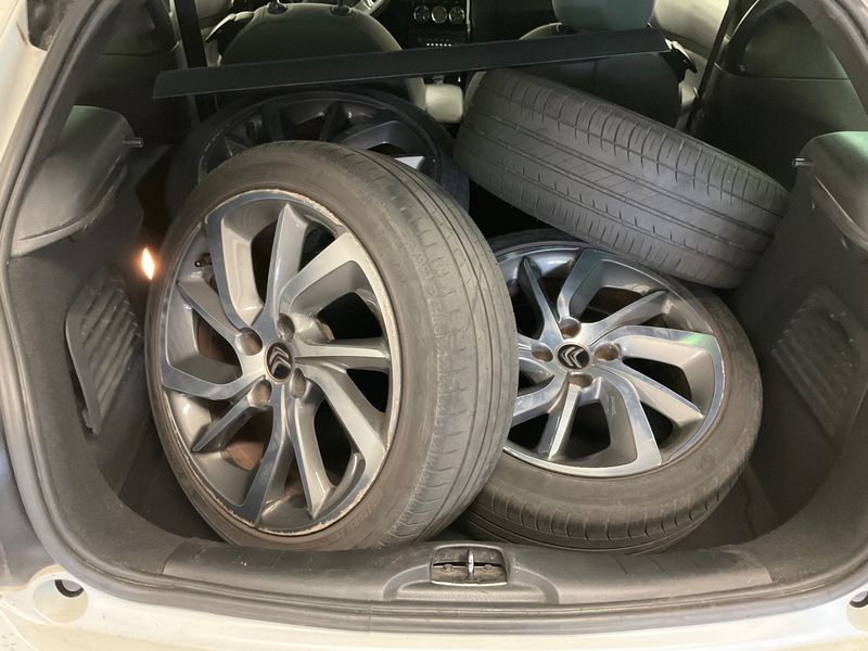 Citroen DS3 1.6 HDi BeChic 2014 – снимка 15