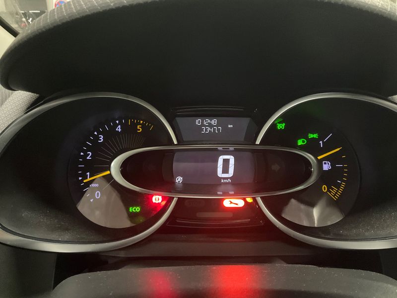 Renault Clio 1.5 dCi Energy Intens 2015 – снимка 18
