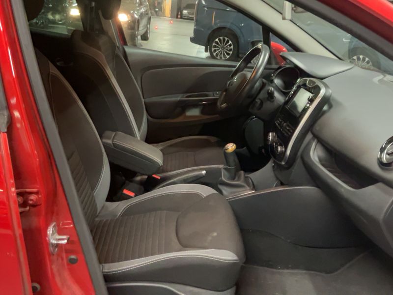Renault Clio 1.5 dCi Energy Intens 2015 – снимка 16