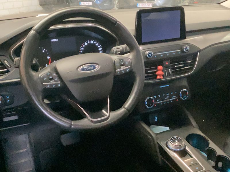 Ford Focus 2.0 TDCi EcoBlue Titanium 2020 – снимка 17
