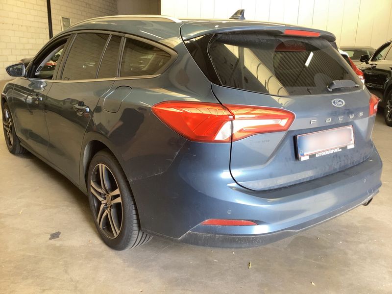 Ford Focus 2.0 TDCi EcoBlue Titanium 2020 – снимка 6