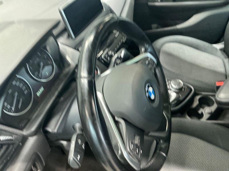 BMW 2er 218d Active Tourer Basis 2015 – снимка 24