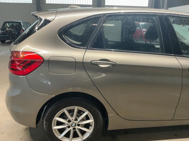 BMW 2er 218d Active Tourer Basis 2015 – снимка 8