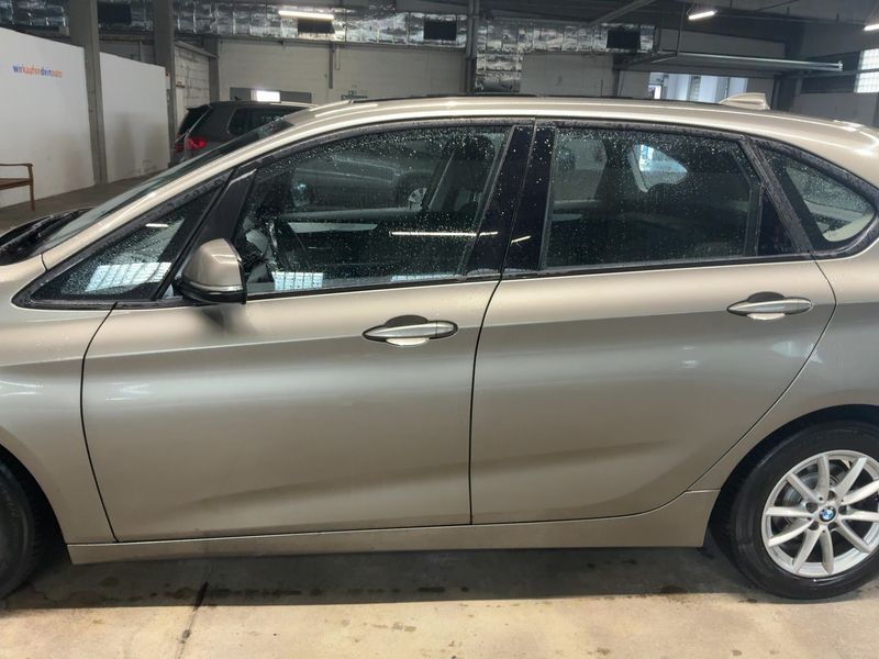 BMW 2er 218d Active Tourer Basis 2015 – снимка 4