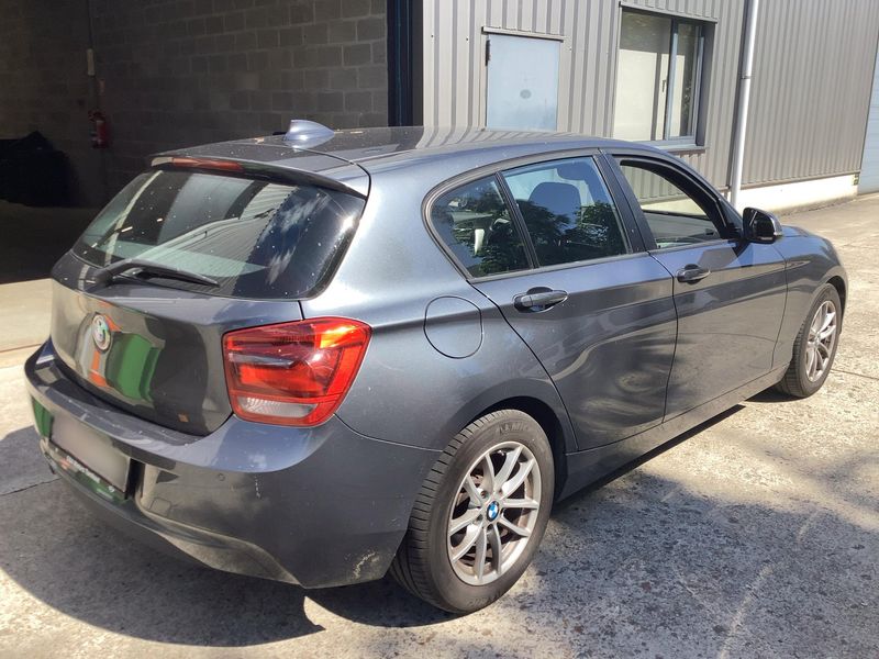 BMW 1er 116d EfficientDynamics Edition 2015 – снимка на щета 8