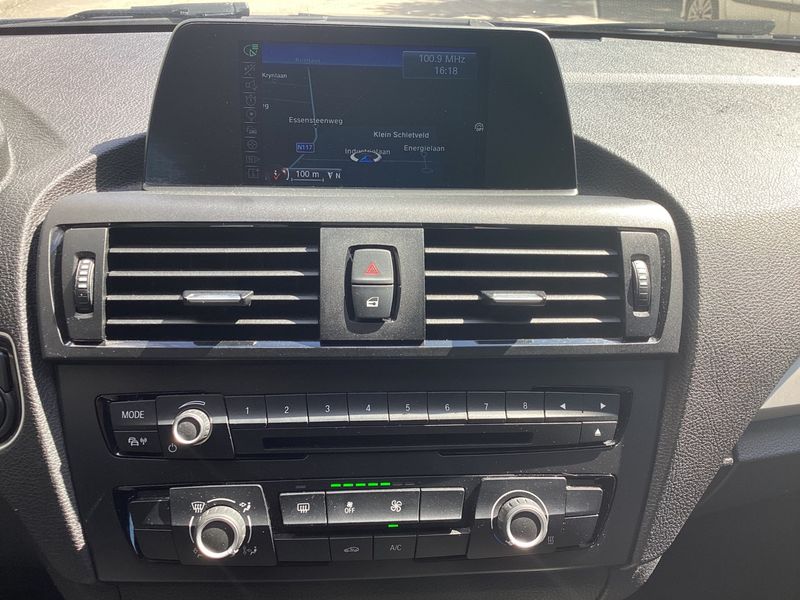 BMW 1er 116d EfficientDynamics Edition 2015 – снимка 27