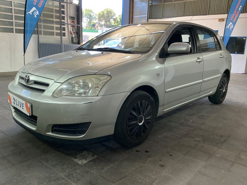 Toyota Corolla 1.4 Compact 2007 – снимка 1