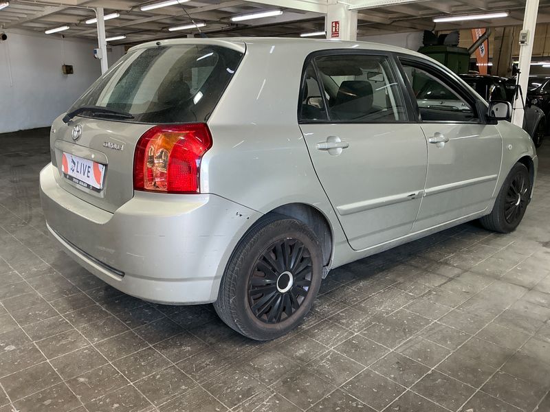 Toyota Corolla 1.4 Compact 2007 – снимка 2