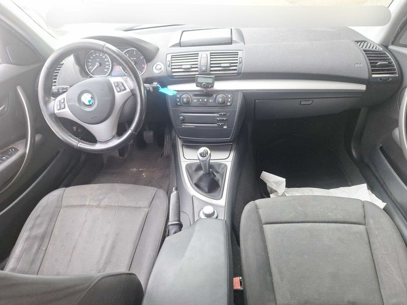 BMW 1er 120d 2006 – снимка 11