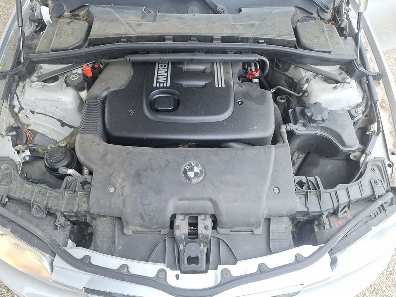 BMW 1er 120d 2006 – снимка 8