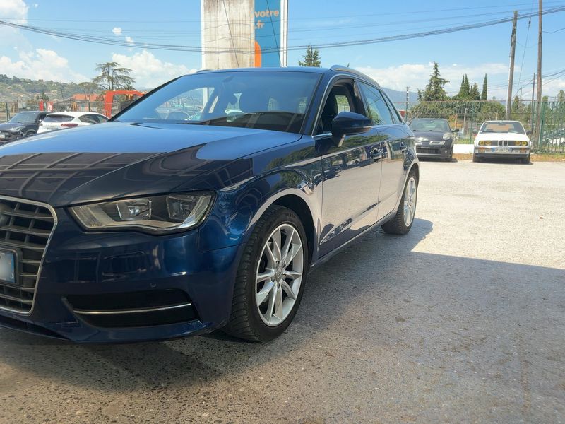 Audi A3 Sportback 1.6 TDI Ambiente 2015 – снимка 2