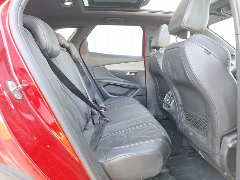 Peugeot 3008 2.0 Blue-HDi GT 2018 – снимка 14