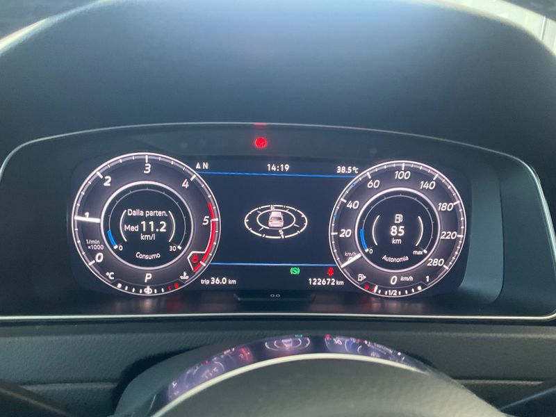 Volkswagen Golf VII 2.0 TDI GTD BlueMotion Tech 2019 – снимка 18