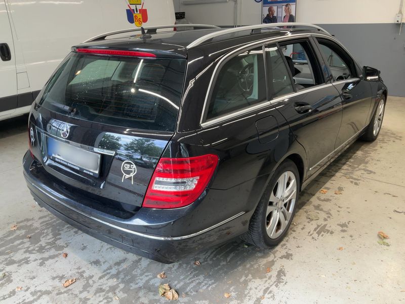 Mercedes-Benz C-Klasse C 220 CDI T BlueEfficiency Avantgarde 2012 – снимка 8