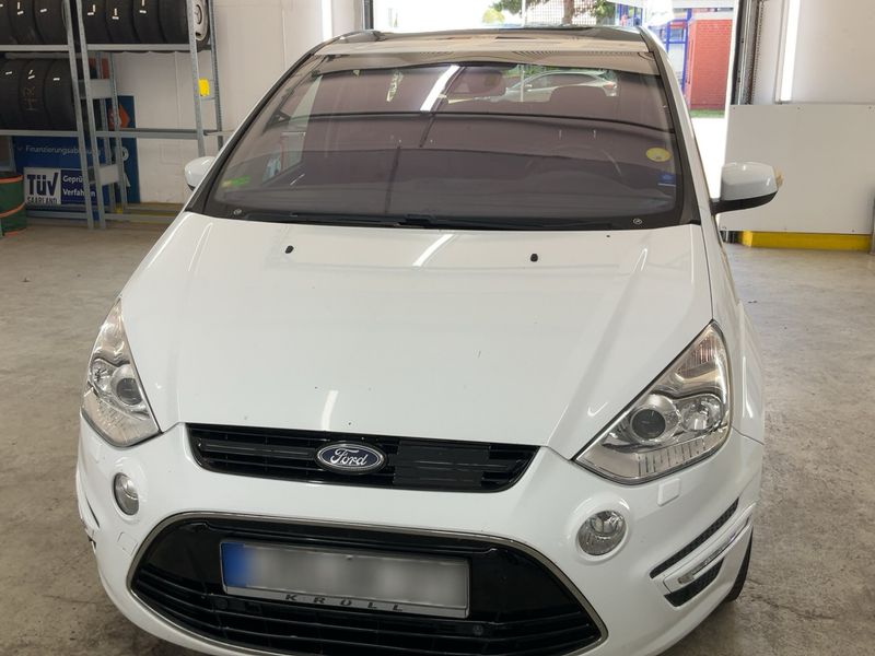 Ford S-Max 2.2 TDCi Titanium 2012 – снимка 14