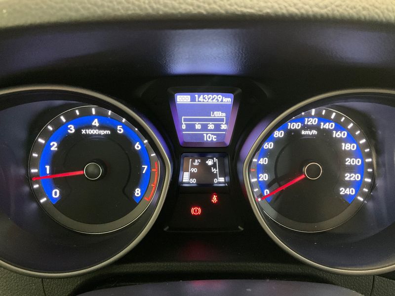 Hyundai i30 1.6 GDI Creative 2014 – снимка 19