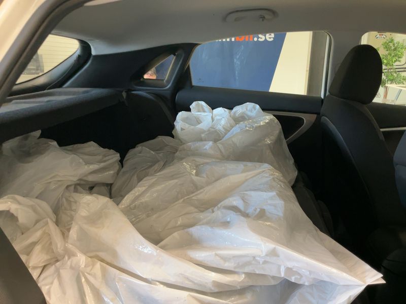 Hyundai i30 1.6 GDI Creative 2014 – снимка 20