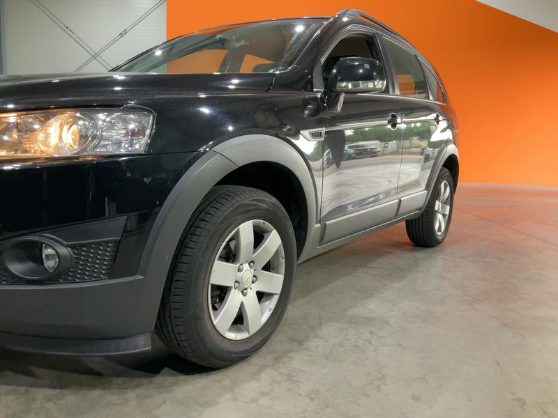 Chevrolet Captiva 2.4 LT 2WD 2012 – снимка 2