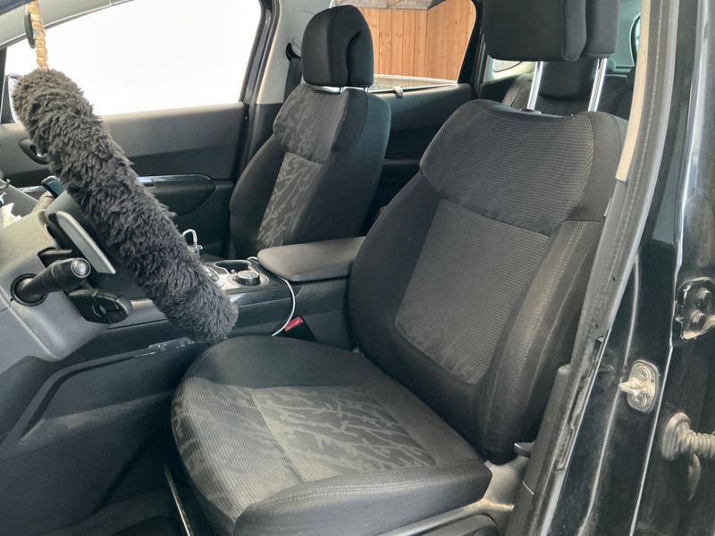 Peugeot 3008 1.6 HDi Allure 2012 – снимка 25