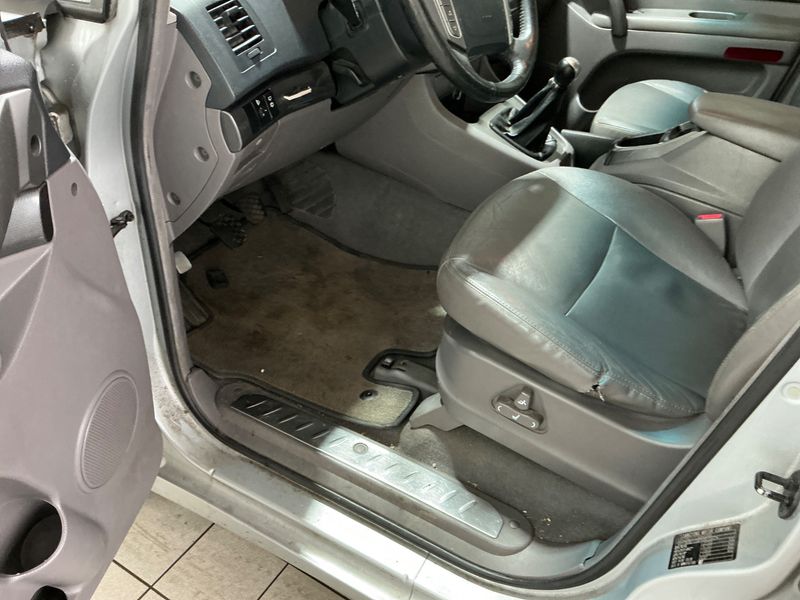 Ssangyong Rodius 2.0 TD Sapphire 2WD 2015 – снимка 30