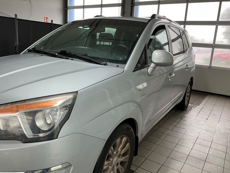 Ssangyong Rodius 2.0 TD Sapphire 2WD 2015 – снимка 2