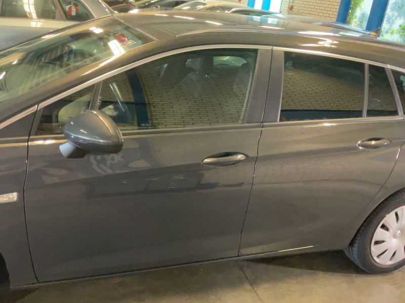 Opel Astra 1.0 Turbo Edition Start/Stop 2016 – снимка 4