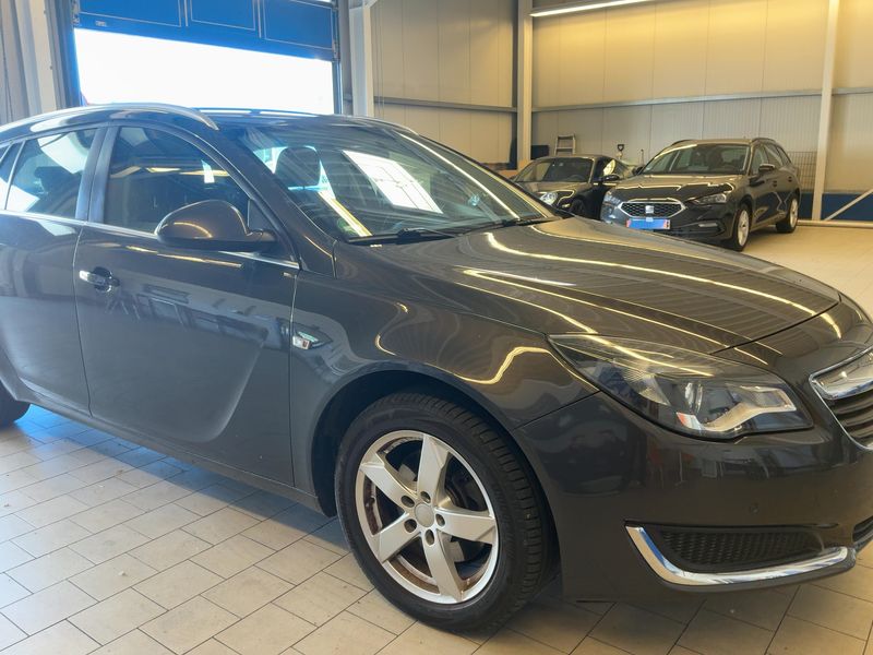 Opel Insignia Sports Tourer 1.6 SIDI Turbo Edition 2016 – снимка 12